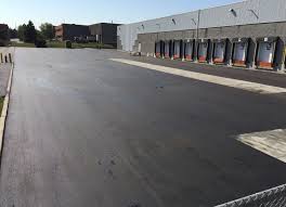 Best Asphalt Driveway Installation  in Kissee Mills, MO